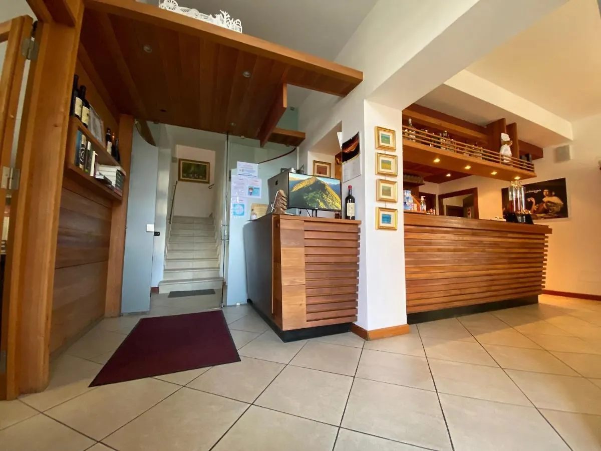Hotel Ristorante Il Gusto Di Valtellina Bema